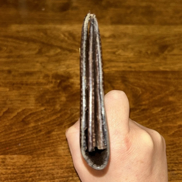 GUCCI wallet GUC brown leather long wallet VINTAGE gold clasp Luxury Find - Picture 6 of 14